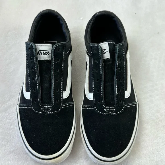 Vans Black Suede Old Skool 8 - Picture 2 of 9